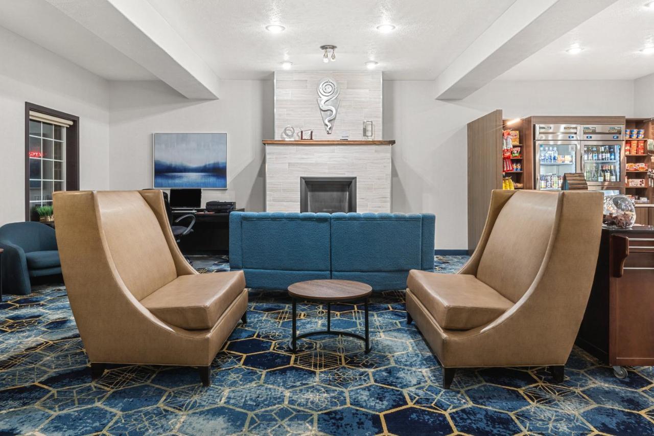 Holiday Inn Express Wenatchee By Ihg Экстерьер фото