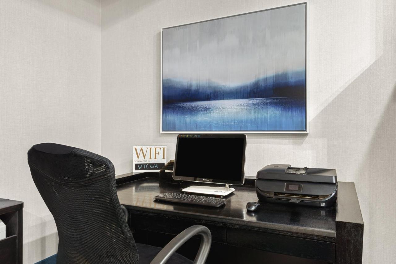 Holiday Inn Express Wenatchee By Ihg Экстерьер фото