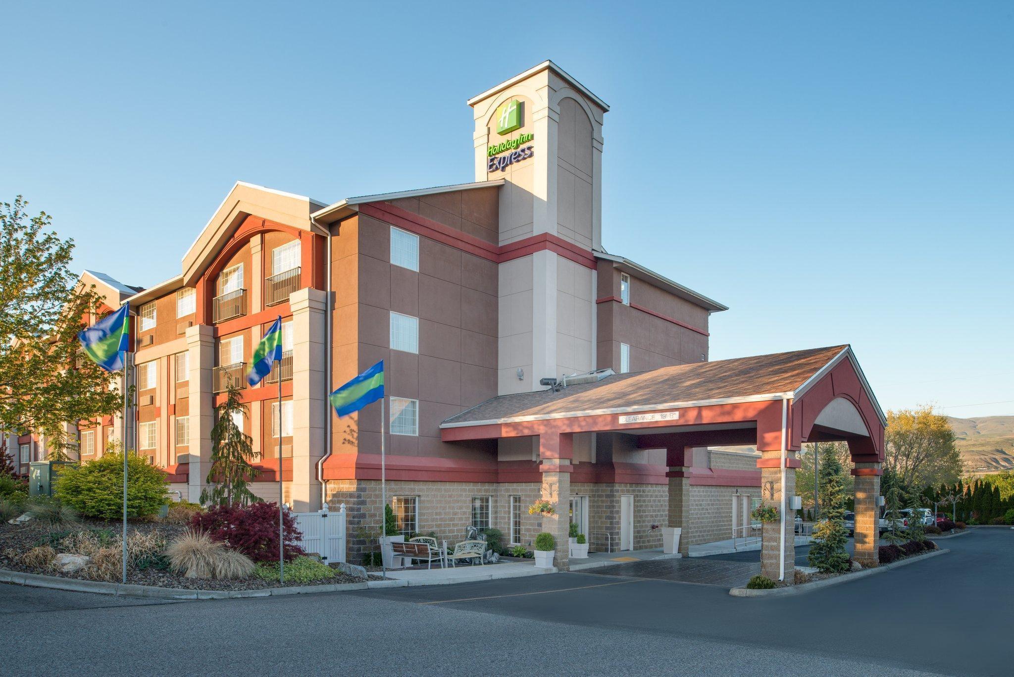 Holiday Inn Express Wenatchee By Ihg Экстерьер фото