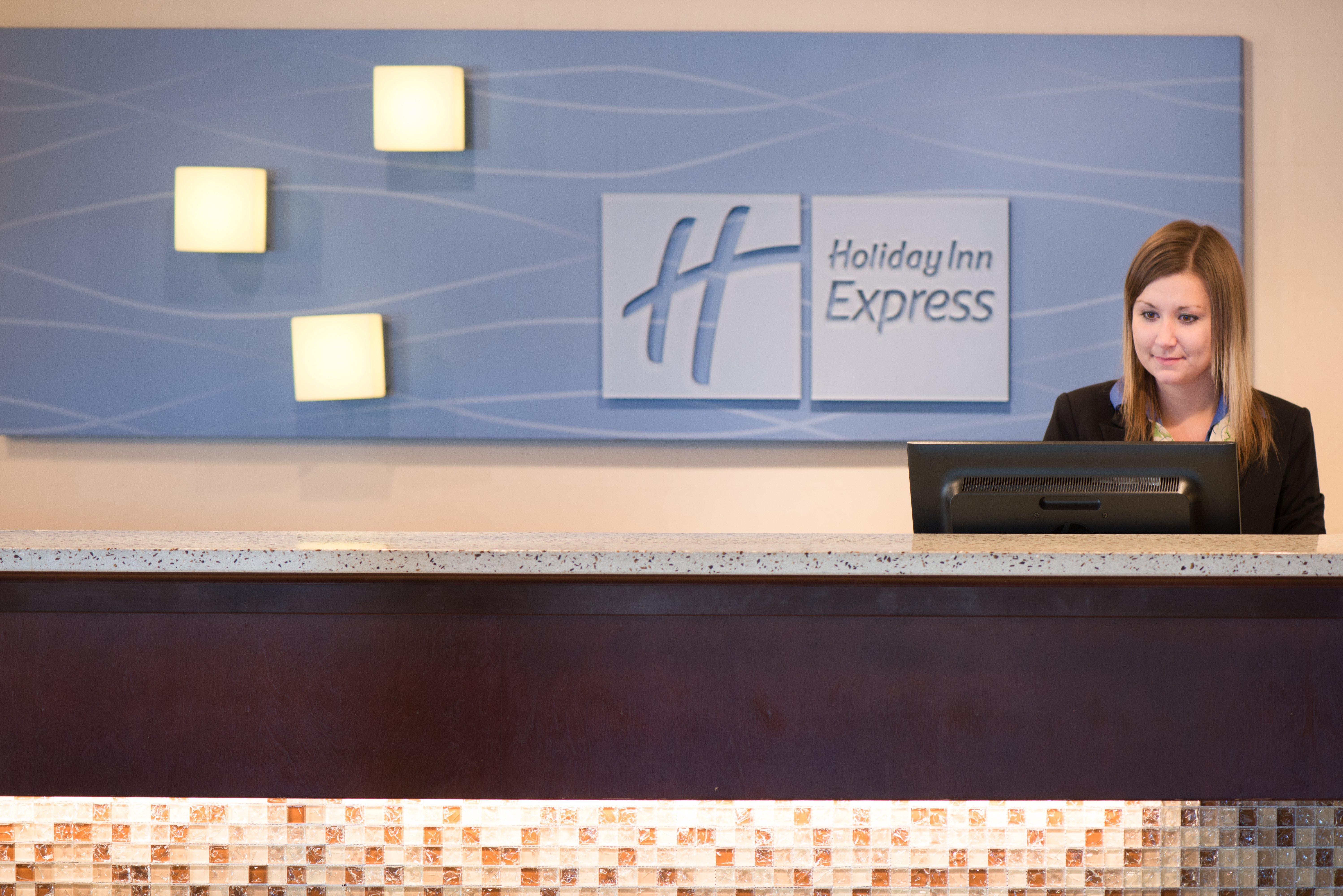 Holiday Inn Express Wenatchee By Ihg Экстерьер фото